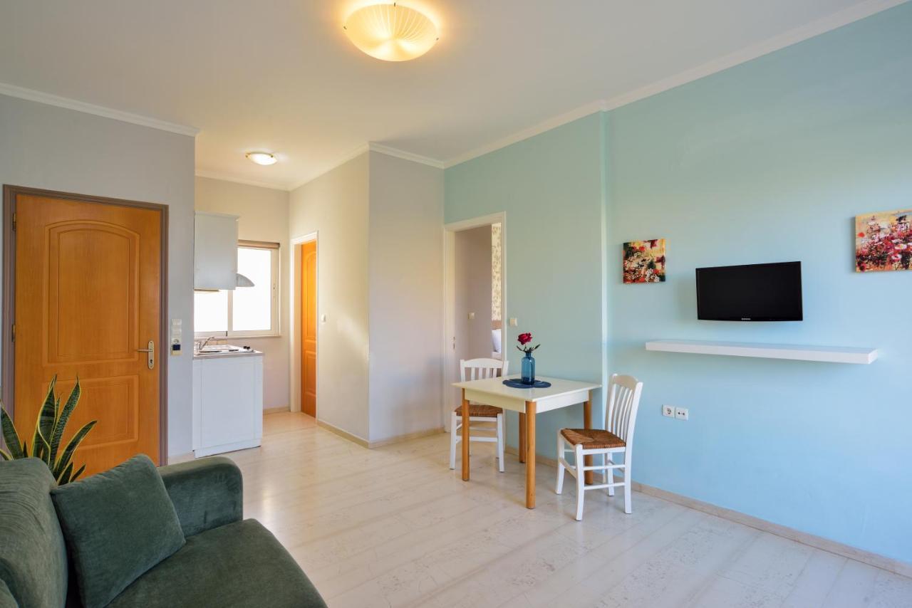 Poseidon Apartments Като-Даратсо Экстерьер фото